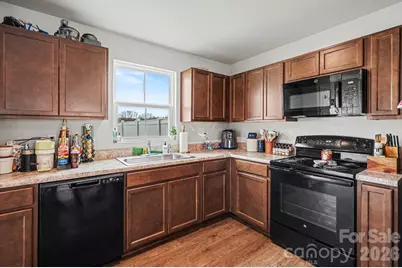 818 Cranbrook Drive, Woodruff, SC 29388 - Photo 9