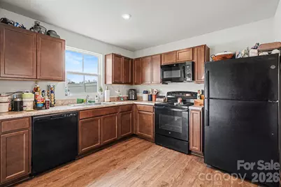 818 Cranbrook Drive, Woodruff, SC 29388 - Photo 7