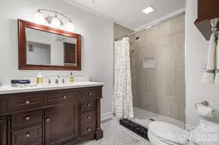 190 Moretz Ct, Hickory, NC 28601 - Photo 39