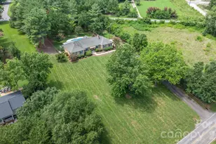 190 Moretz Ct, Hickory, NC 28601 - Photo 15