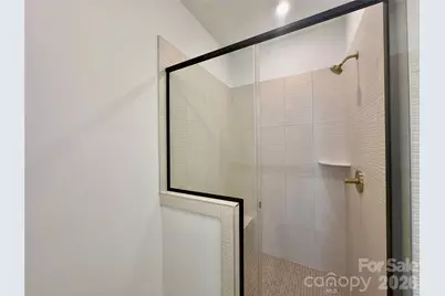 5009 Dutchess Drive, Charlotte, NC 28217 - Photo 5