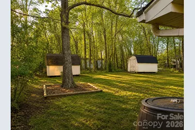 10120 Rockwood Road, Charlotte, NC 28215 - Photo 27