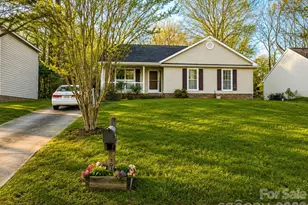 10120 Rockwood Rd, Charlotte, NC 28215 - Photo 29