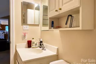 10120 Rockwood Rd, Charlotte, NC 28215 - Photo 21