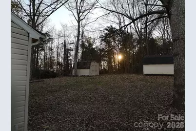 10120 Rockwood Road, Charlotte, NC 28215 - Photo 13