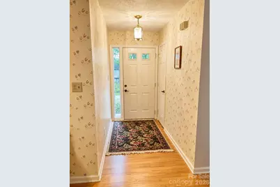 10120 Rockwood Road, Charlotte, NC 28215 - Photo 15