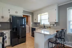 102 Wendover Dr, Lincolnton, NC 28092 - Photo 7