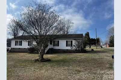 900 Ingle Street, Gibsonville, NC 27249 - Photo 3