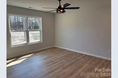 326 S Greenbriar Road, Statesville, NC 28625 - Photo 5