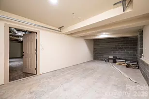 1610 Summerlin Pl, Newton, NC 28658 - Photo 33