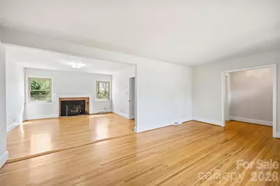 9436 Glen Brook Drive, Charlotte, NC 28215 - Photo 7