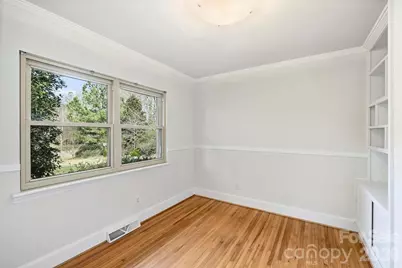 9436 Glen Brook Drive, Charlotte, NC 28215 - Photo 7