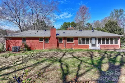 9436 Glen Brook Drive, Charlotte, NC 28215 - Photo 35