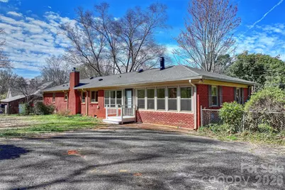 9436 Glen Brook Drive, Charlotte, NC 28215 - Photo 35