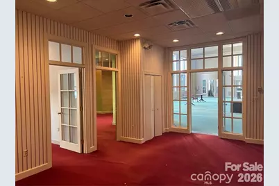 39 2nd Street NW, Hickory, NC 28601 - Photo 5