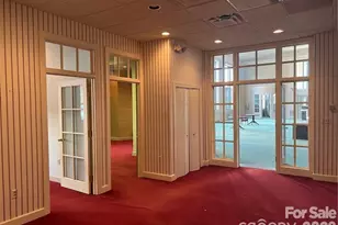 39 2nd St NW, Hickory, NC 28601 - Photo 5