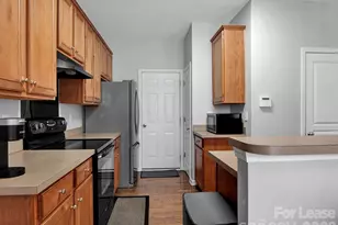 1401 Hammond Dr, Matthews, NC 28104 - Photo 15