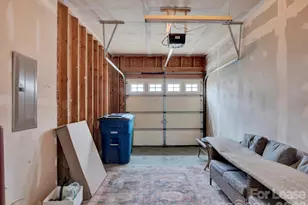 1401 Hammond Dr, Matthews, NC 28104 - Photo 19