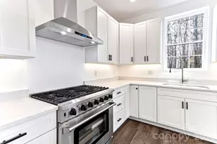 690 Settlers Trl, Mars Hill, NC 28754 - Photo 21