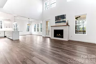 690 Settlers Trl, Mars Hill, NC 28754 - Photo 5