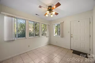 11 Stuart Cir, Asheville, NC 28804 - Photo 11