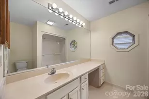 11 Stuart Cir, Asheville, NC 28804 - Photo 17