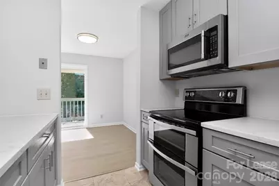 11029 Harrowfield Road, Charlotte, NC 28226 - Photo 13