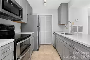 11029 Harrowfield Rd, Charlotte, NC 28226 - Photo 5