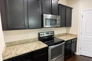 4721 Opus Ln, Charlotte, NC 28214 - Photo 5