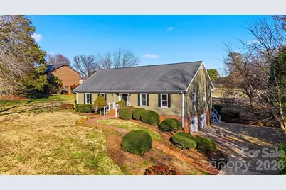 3718 Club House Drive NE, Conover, NC 28613 - Photo 3