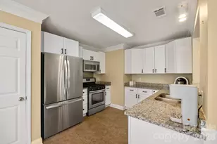 14305 Old Dobbin Drive, Huntersville, NC 28078 - Photo 9