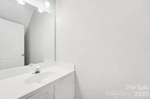 4718 Eastwycke Pl Dr, Charlotte, NC 28215 - Photo 15