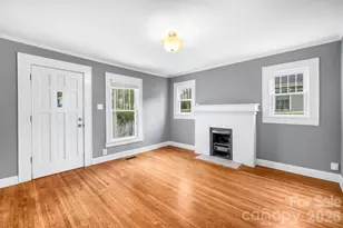 900 Sweetbriar St, Charlotte, NC 28205 - Photo 7