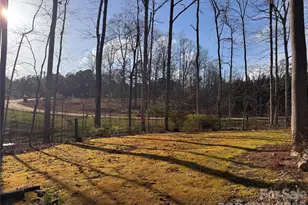 121 Shady Ln, Troutman, NC 28166 - Photo 3