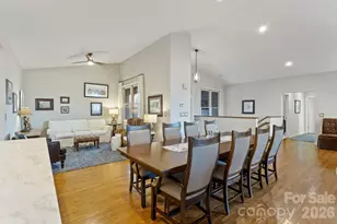 103 Bellshire Dr, Flat Rock, NC 28731 - Photo 11