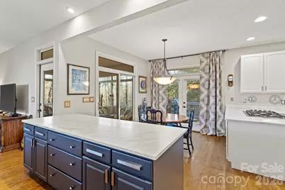 103 Bellshire Drive, Flat Rock, NC 28731 - Photo 15