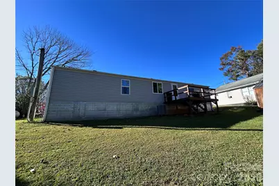 135 Phillips Road, Spruce Pine, NC 28777 - Photo 3