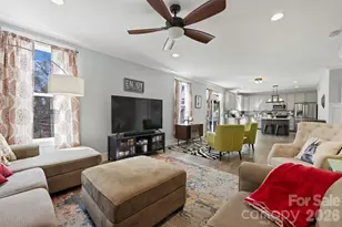 306 Breezewood Dr, Charlotte, NC 28262 - Photo 15