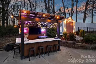 306 Breezewood Drive, Charlotte, NC 28262 - Photo 35