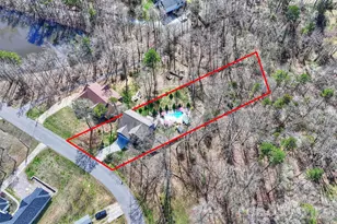 306 Breezewood Dr, Charlotte, NC 28262 - Photo 47