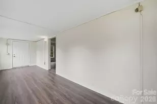 630 2nd St SW, Conover, NC 28613 - Photo 5