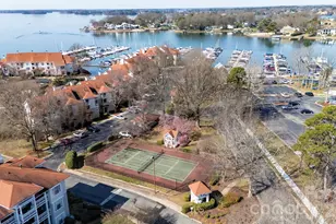 17925 Kings Point Dr, Cornelius, NC 28031 - Photo 41