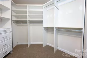 17925 Kings Point Dr, Cornelius, NC 28031 - Photo 35