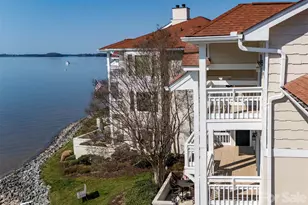 17925 Kings Point Dr, Cornelius, NC 28031 - Photo 1