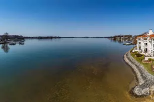 17925 Kings Point Dr, Cornelius, NC 28031 - Photo 43