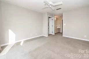 17925 Kings Point Dr, Cornelius, NC 28031 - Photo 23