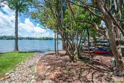 1018 Southwest Drive SW #18, Davidson, NC 28036 - Photo 5