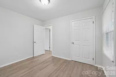 735 Pondella Drive, Charlotte, NC 28213 - Photo 11