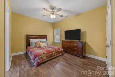 7015 Mount Holly Huntersville Road, Charlotte, NC 28216 - Photo 19