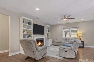 7015 Mt Holly-Huntersville Rd, Charlotte, NC 28216 - Photo 9